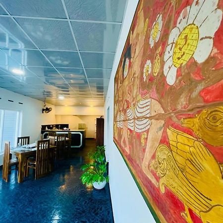 The Lake Round Guest House Канди Екстериор снимка